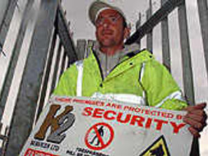 Supporting image for story: Steel fence stolen before it went up