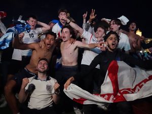 Supporting image for story: Fans warned over climbing, crowding and drink driving ahead of England glory bid