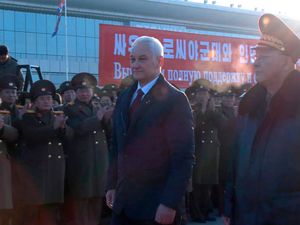Supporting image for story: Russian defence minister visits North Korea for military and political talks