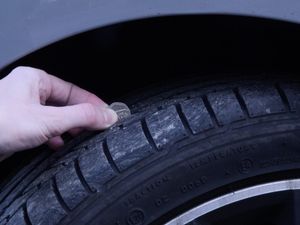 Supporting image for story: The car life hacks you should try