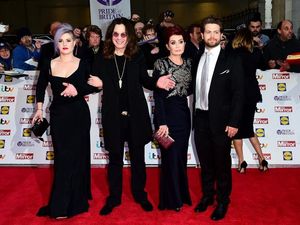 Supporting image for story: Kelly Osbourne: I feared Ozzy would never walk again after Parkinson’s diagnosis
