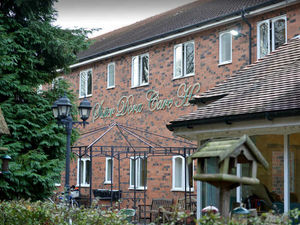 Supporting image for story: Landmark care home now up for sale after sudden closure