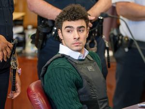 Supporting image for story: Luigi Mangione makes first court appearance since charges over CEO’s death