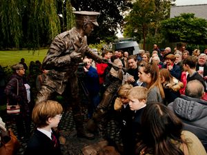 Supporting image for story: Wilfred Owen statue unveiled in Oswestry - with video and pictures