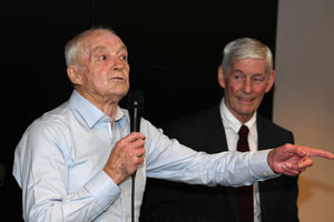 Terry Wharton in fine form at the Phil Parkes tribute (Picture: Jim Mayer)