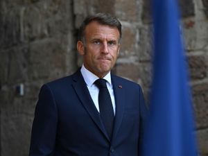 Supporting image for story: France sends jets to Poland in signal to Russia not to escalate situation