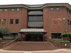 Supporting image for story: Driver 'didn't know' about gun used in Wolverhampton shooting, court told