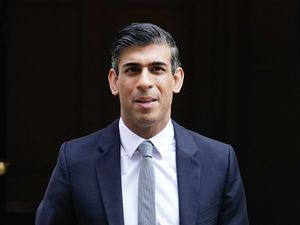 Supporting image for story: Sunak defends wife over non-dom status as allies ‘blame No 10’ for leaks