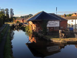 Supporting image for story: Welshpool library to relocate to museum building