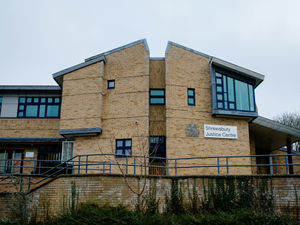 Supporting image for story: Former cleaner accused of stealing £30,000 of jewellery from employers