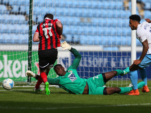 Supporting image for story: Shrewsbury Town still hunting for goalkeeper