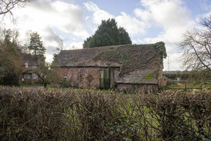 Barston Farm (Photo credit: P Gaskell, Creative Commons Attribution-Share Alike 2.0)