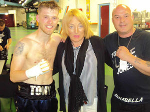 Supporting image for story: Tony Jones makes it a hat-trick of wins