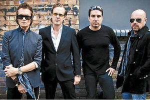 Supporting image for story: Black Country Communion set for 2017 reunion