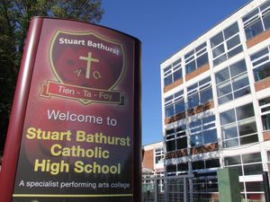 Supporting image for story: Alert after man follows boy home from Wednesbury school