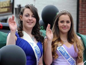 Supporting image for story: Sunshine smiles on Wellington summer carnival