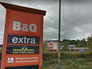 Supporting image for story: £300,000 fine for Kidderminster B&Q after customer hit by pole