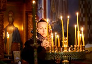 Stunning images show Serbian Orthodox Christians gathering to celebrate the birth of Jesus Christ at the Serbian Orthodox Church of the Holy Prince Lazar, in Bournville, Birmingham. January 7, 2026. 