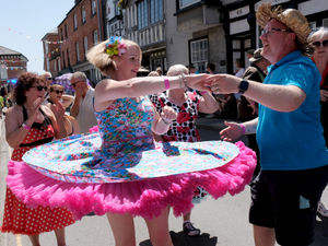 Supporting image for story: Cleopatra, pirates, 80's dance kids and cartoon characters - Presteigne Carnival had it all