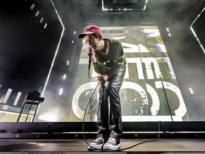 Supporting image for story: The 1975, Arena Birmingham - review with pictures