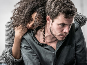 Supporting image for story: Cat on a Hot Tin Roof Revival 