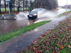 Supporting image for story: Shropshire on flood alert as heavy rain follows Storm Angus