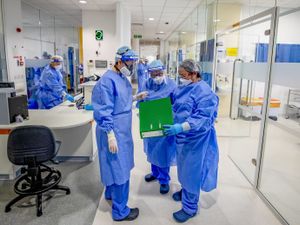 Supporting image for story: Doctors are thinking of leaving the NHS due to pandemic pressures, says BMA