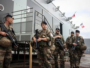 Supporting image for story: Man who stabbed French soldier ahead of Olympics taken to psychiatric hospital