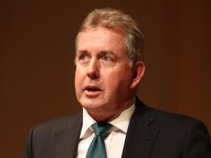Supporting image for story: Trump is like a medieval king, former UK ambassador to US says