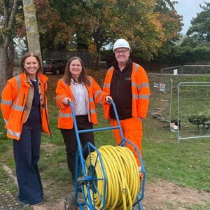 Julia Buckley MP (centre) visited the site of Severn Trent’s drainage improvement works in Coton Hill, Shrewsbury