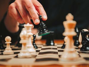 Supporting image for story: James Holyhead stuns chess champion