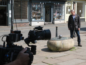 Alexander Armstrong taking an interest in the town's 'mushroom sculpture' (Pic Bob May)