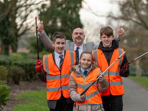 Supporting image for story: Wolverhampton's young litter-pickers are praised as Great British Spring Clean gets underway