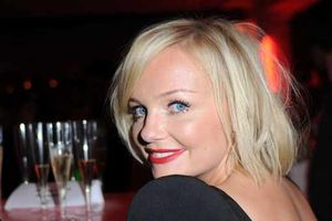 Supporting image for story: Emma saying bye bye Baby Spice