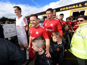 Supporting image for story: GALLERY: Corrie star joins fundraisers for charity match