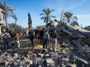 Supporting image for story: Israel and Hamas accuse each other of complicating ceasefire efforts