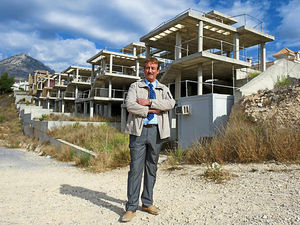 Supporting image for story: From Peckham to Benidorm: John Challis relishes conman role in TV comedy