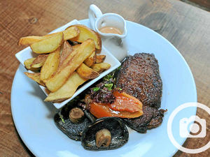 Supporting image for story: Review: The Royal Forester, Bewdley