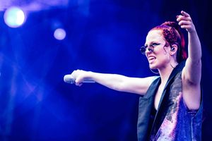 Supporting image for story