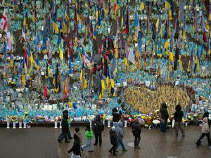 Supporting image for story: Makeshift memorial grows in Ukraine’s capital after 1,000 days of war