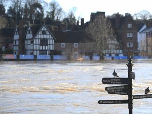 Supporting image for story: More evacuations in flood-hit communities as water levels keep rising