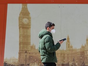 Supporting image for story: Asthma drug ‘reduces Covid-19 recovery time in those not admitted to hospital’