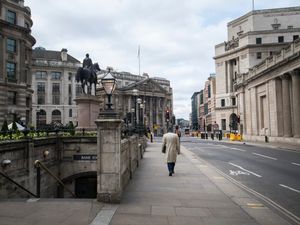 Supporting image for story: Human-generated global ground vibrations ‘dropped by 50% during lockdown’