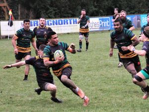 Supporting image for story: Free-flowing Market Drayton Ravens rack up the points once again