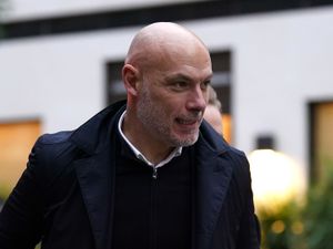 Supporting image for story: Howard Webb says ‘not unreasonable’ for Liverpool goal at City to be ruled out