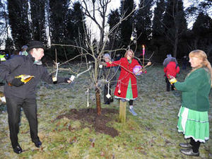 Supporting image for story: Wassailing ceremony is rooted in tradition