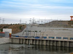 Supporting image for story: Ukraine condemns ‘nuclear terrorism’ after Russian missile hits near power plant