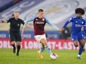 Supporting image for story: Dean Smith hails Aston Villa medical staff for helping game-winner Ross Barkley shake off injury