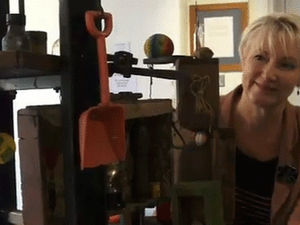 Supporting image for story: Black country singer merges high notes with fine art