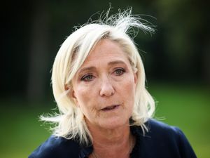 Supporting image for story: Le Pen denies wrongdoing ahead of European funds embezzlement trial